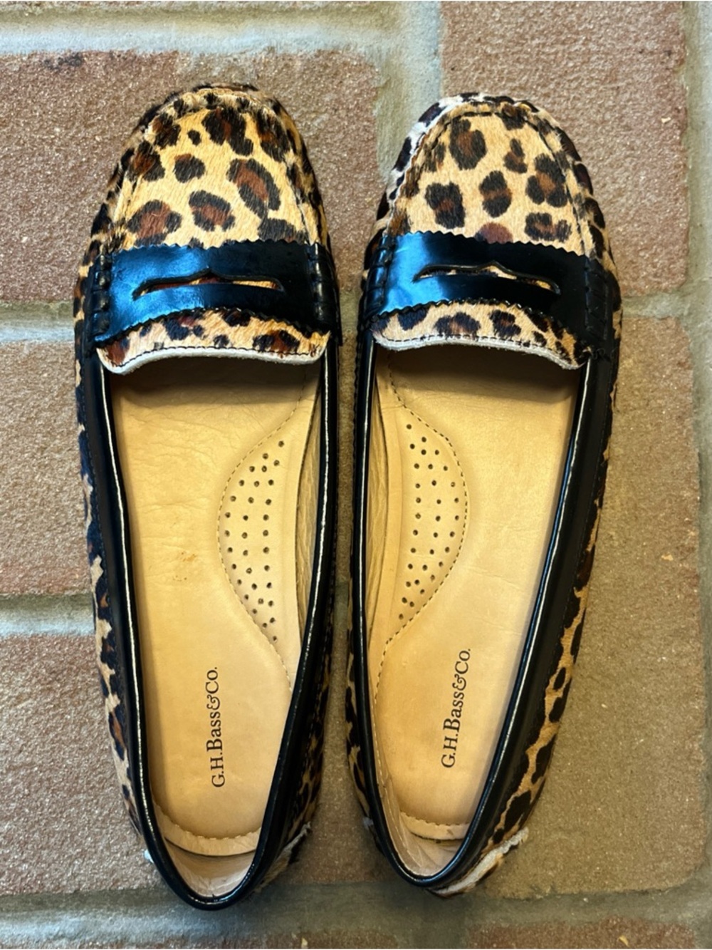 GH Bass Leather-lined Calf Fur Leopard Print Penny Loafers - Women 8.5 - Picture 2 of 11
